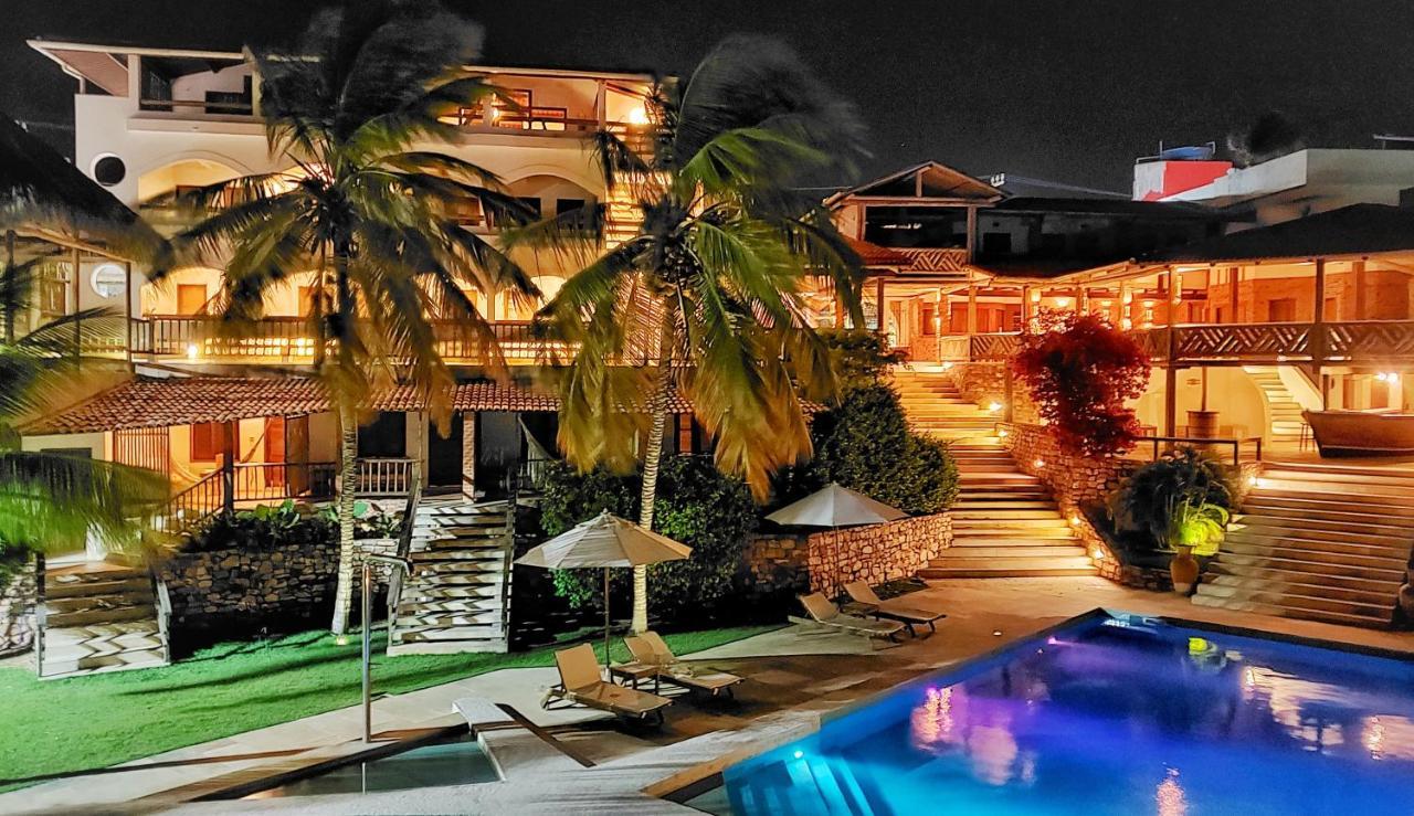 Hotel & Pousada Tatajuba Canoa Quebrada Buitenkant foto